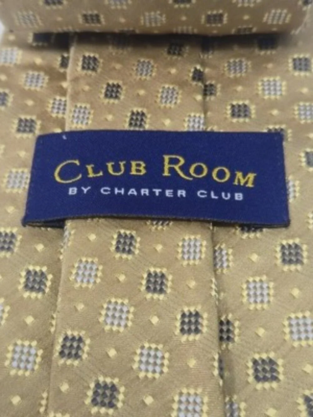 Club Room Men's Tie Gold Champagne Geometric Square Pattern 100% Imported Silk